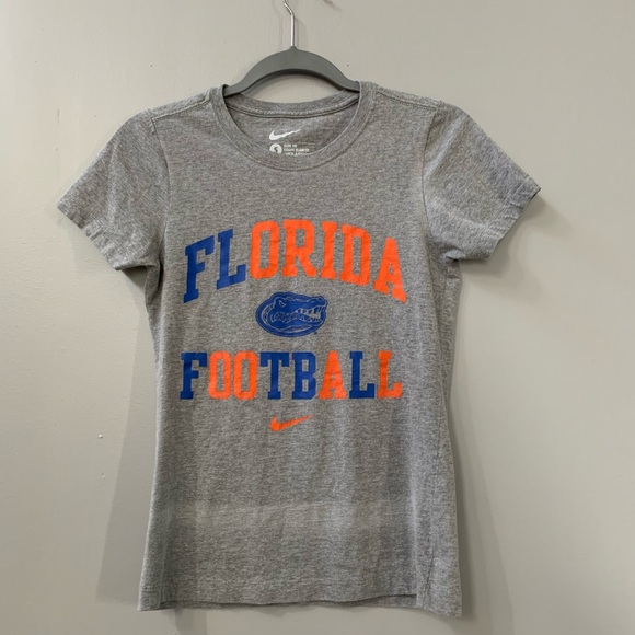 Nike Tops - 🛍 5/$25 Florida Gator Football Slim Fit T Shirt